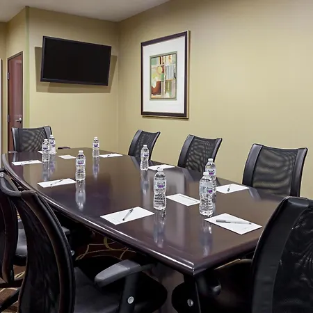 Hampton Inn & Suites Hobbs-3